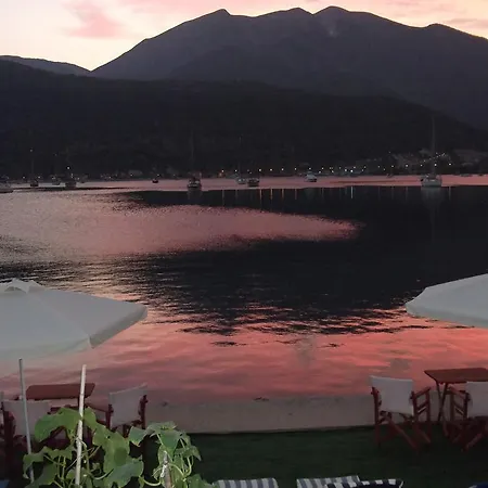 Apartment Stella 's Sea Front