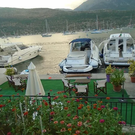 Διαμέρισμα Stella 's Sea Front