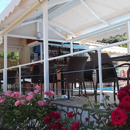 公寓 Stella 's Sea Front