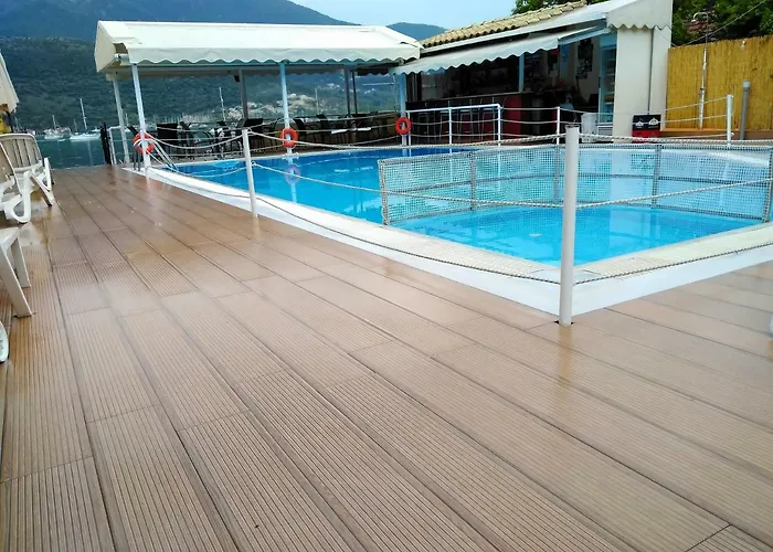 Stella 's Sea Front Apartment Geni (Lefkada)